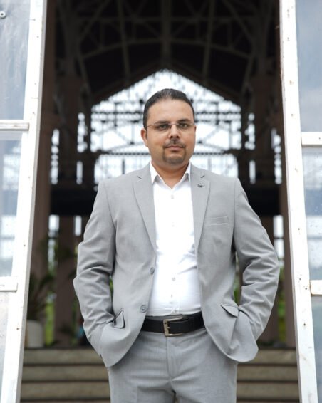ashish-juneja-portrait